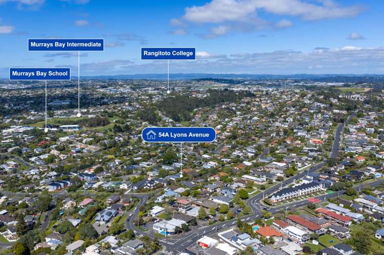 2/54 Lyons Avenue Murrays Bay_8