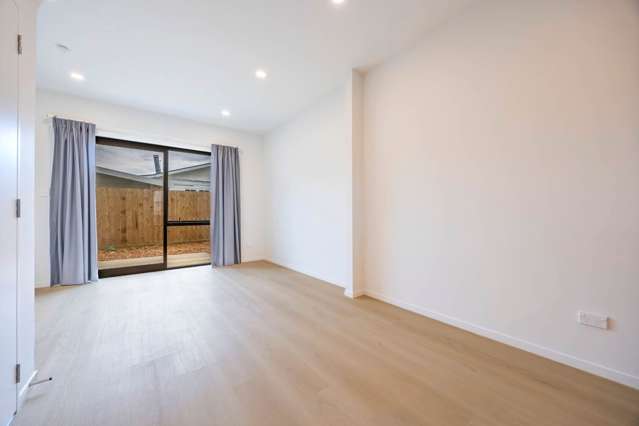 4/12 Camp Road Mt Wellington_3