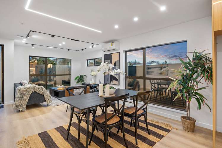 5/31 Akoranga Drive Northcote_2