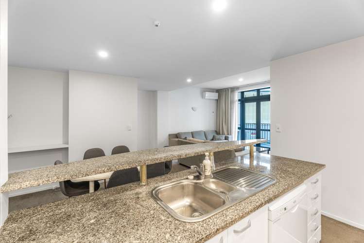 GD/23 Upper Queen Street Auckland Central_7