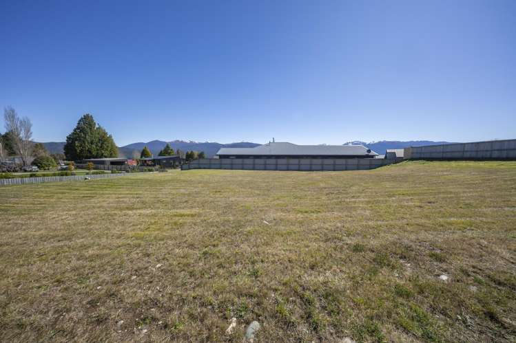 4 Tawera Place Te Anau_6