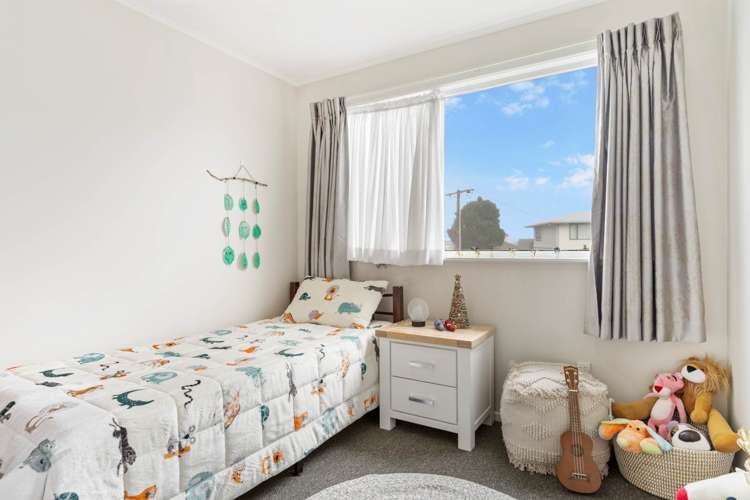 123 Vodanovich Road Te Atatu South_12