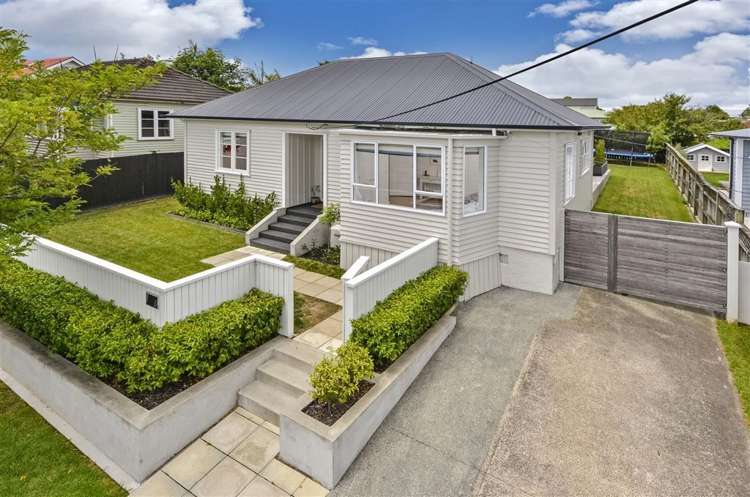 17 Egremont Street Belmont_0