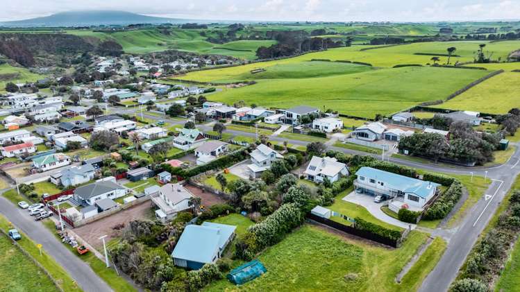 3 Hira Street Ohawe_31