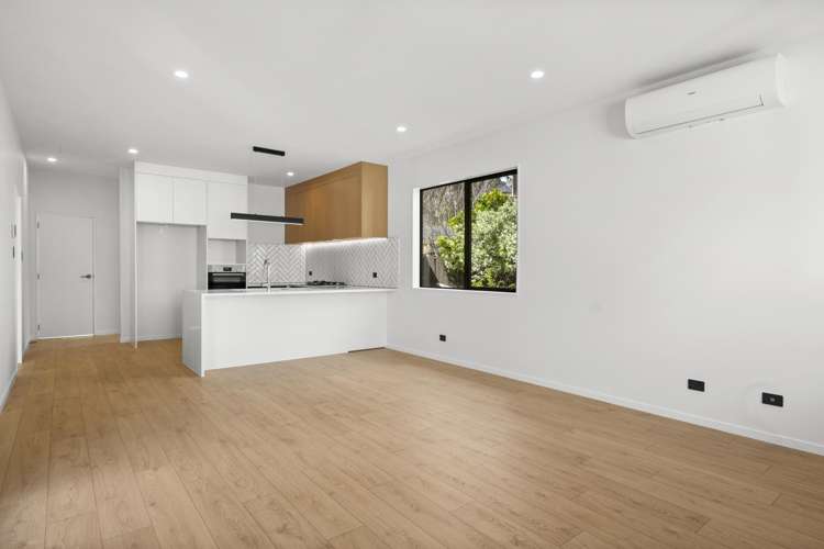2C Dianthus Place Browns Bay_6