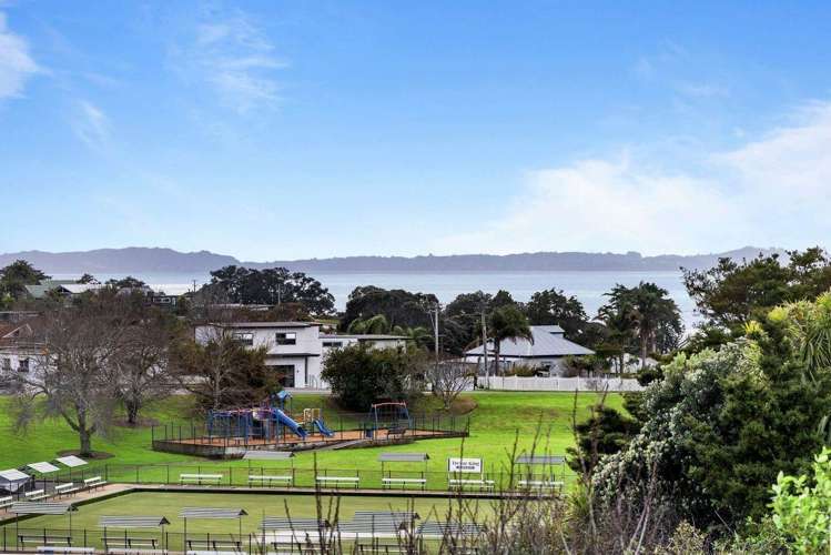 3/54 Sale Street Cockle Bay_12