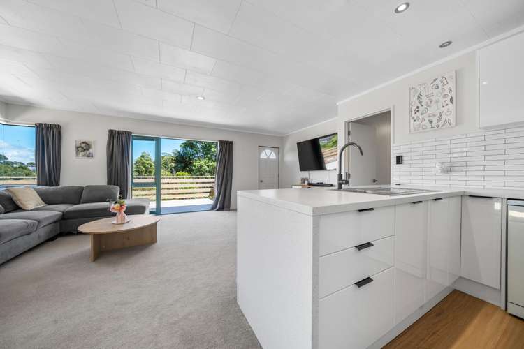 89B Poplar Grove Whalers Gate_7