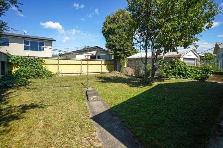 8 Cornwall Place Stoke_3