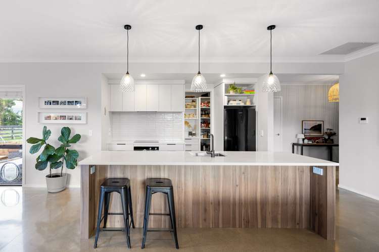 1206 Kaipaki Road Cambridge_2