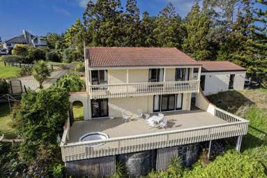 120 Memorial Drive_3