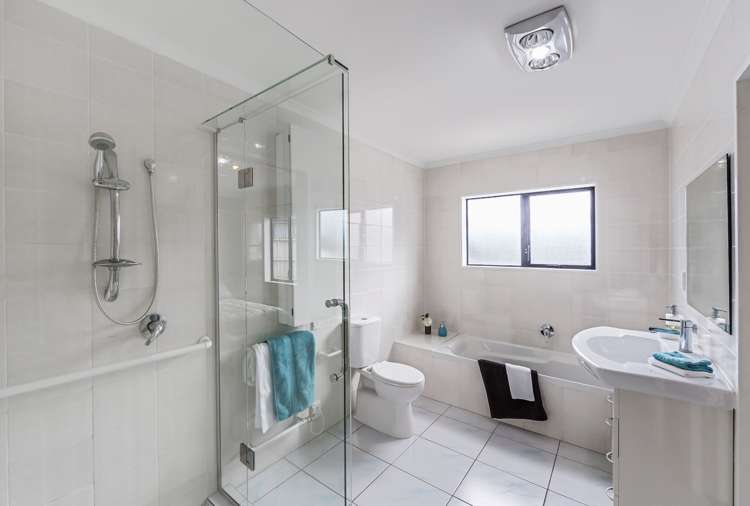 25 Gordon Stanley Drive Massey_18