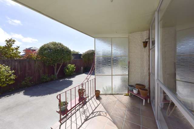 2/61 Hope Street Shirley_2