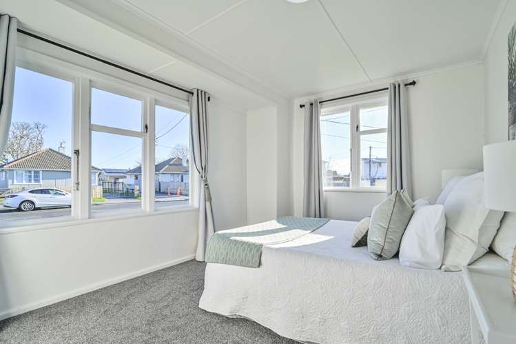 403 Montgomery Street Raureka_11