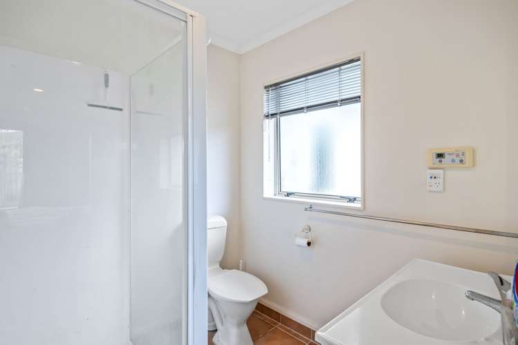 160 Guildford Drive Paraparaumu Beach_10