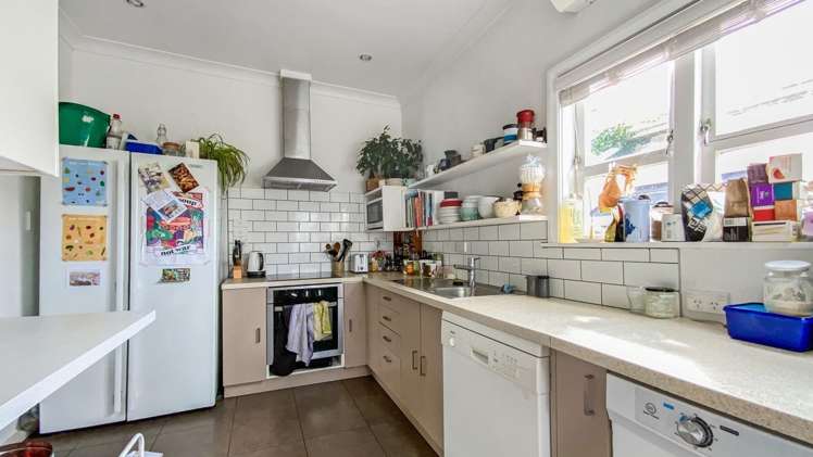 37 Chilka Street Berhampore_0