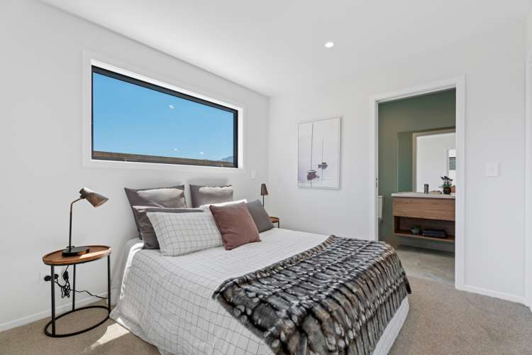 9 Caton Street Lake Hawea_22