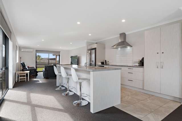 27 Parkside Mews Papamoa_2