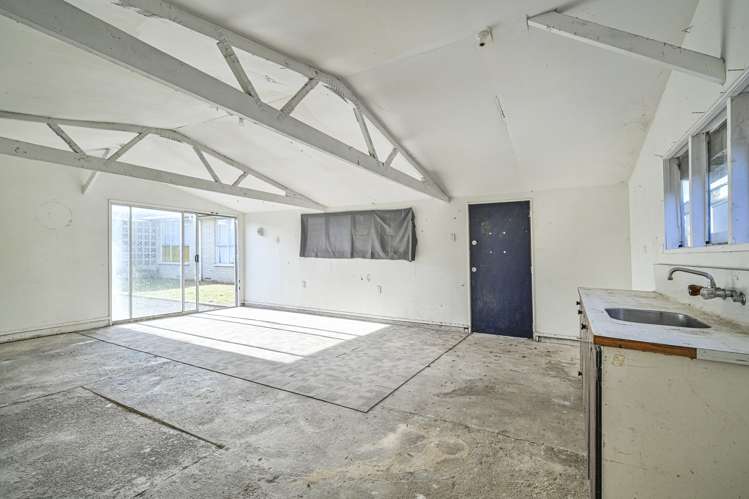 11 Columbus Crescent Flaxmere_14