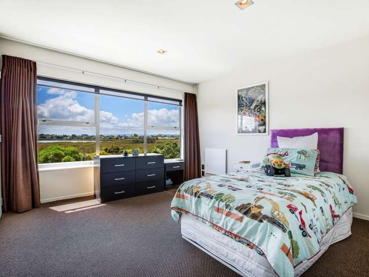 28 Stranraer Crescent Wattle Downs_23