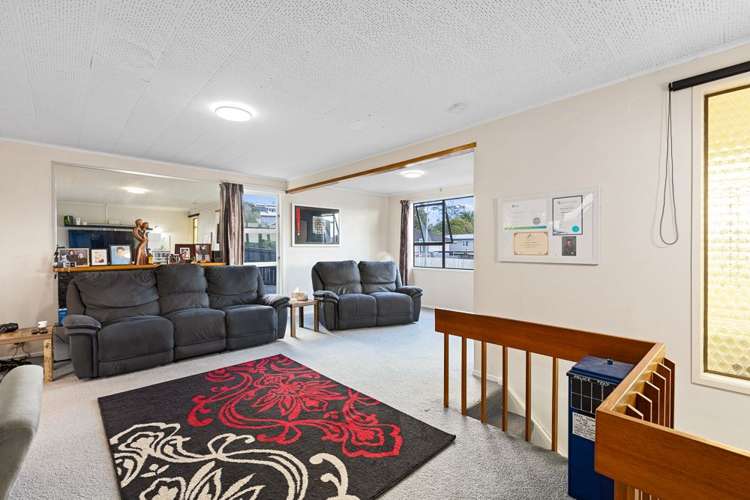 63 Vodanovich Road Te Atatu South_5
