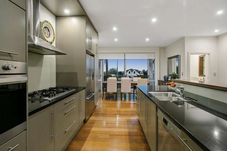 6/7 Killarney Street Takapuna_16