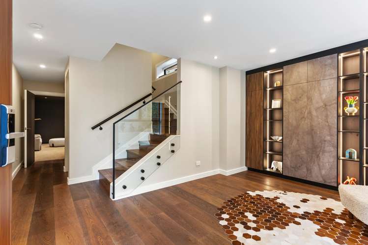 20c Beach Road Castor Bay_22