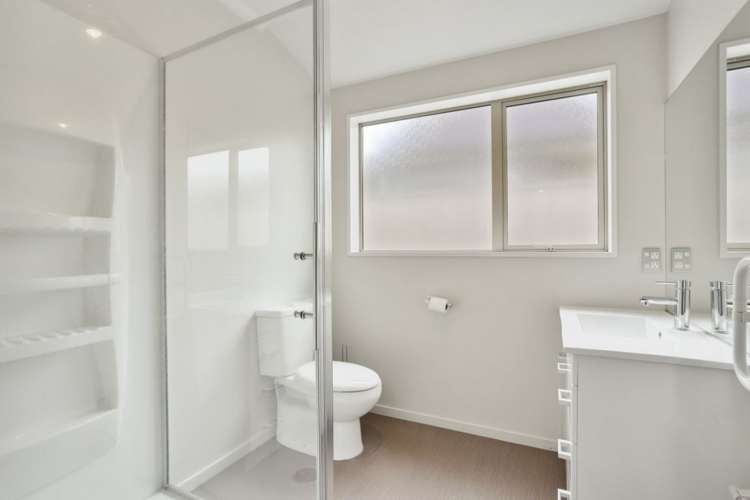 82/3 Reeves Road Rangiora_10