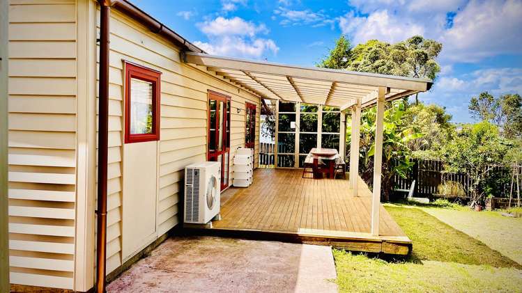 54a Forest Hill Road Henderson_9