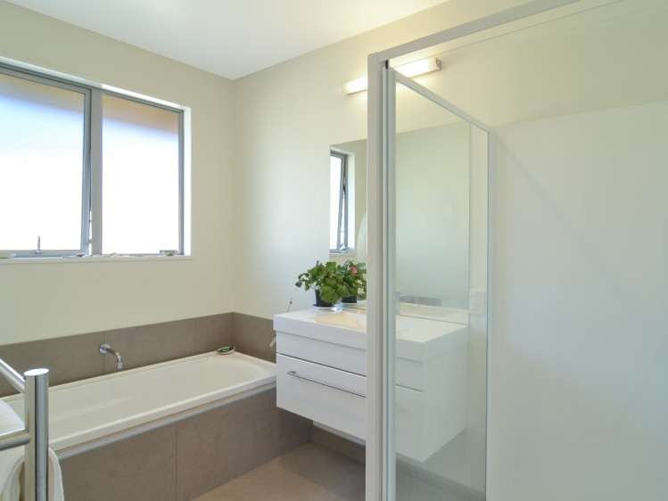 50 Myles Way Lower Shotover_10