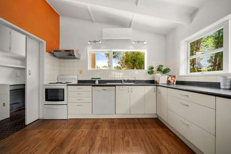 500 East Coast Road Windsor Park_9