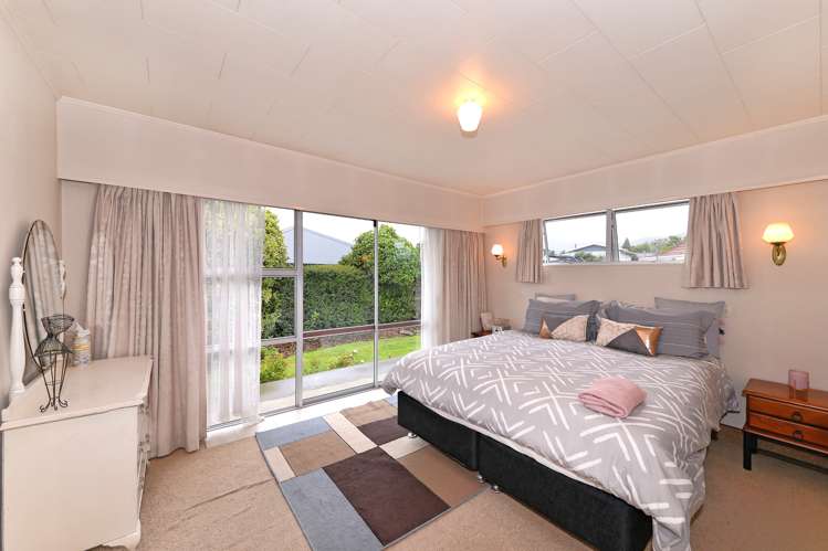 5 Cornwall Place Stoke_6