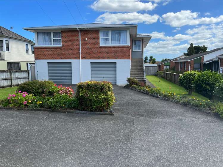 385 Blockhouse Bay Road_0