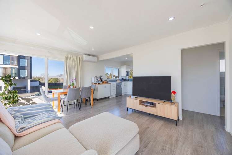1/41 Anzac Street Takapuna_6