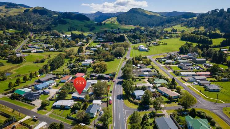 255 Kenny Street Waihi_16