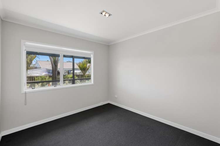 47 Taihiki Road Clarks Beach_19