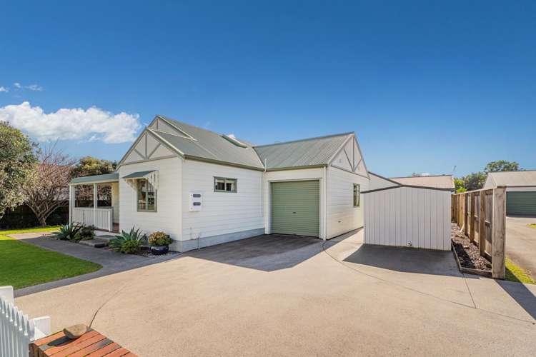 11 Cholmondeley Crescent Whitianga_16