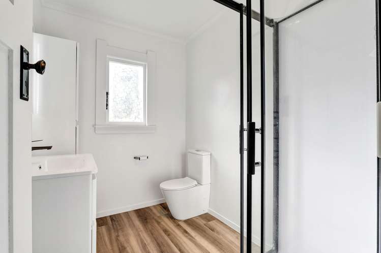 22 Olivia Street Stratford_11