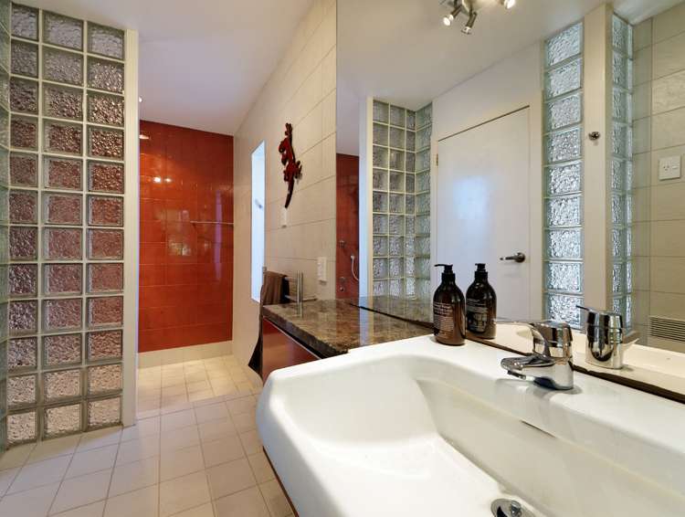 21 Park Road Titirangi_12