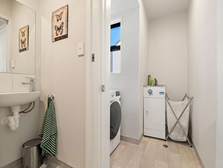 18 Grove Road Addington_22