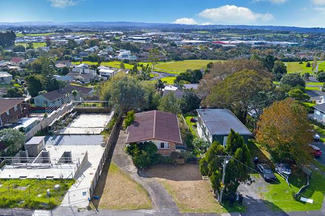 34 Royal Road Massey_2