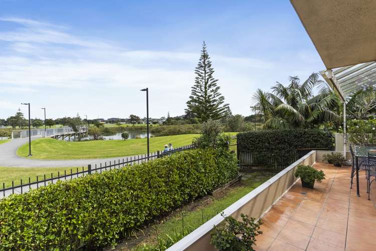 10b Edgewater Grove Orewa_22