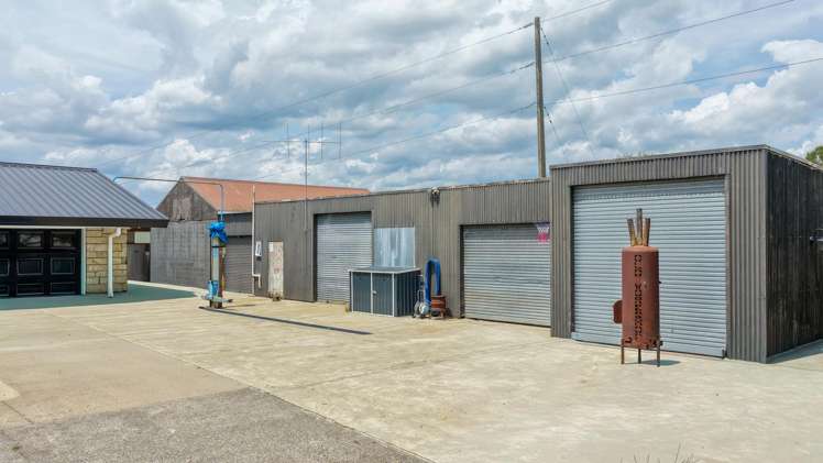 10 Scriveners Road Lichfield_15