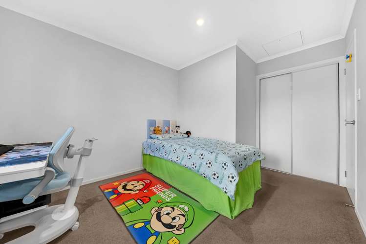 12 Panakenake Way Flat Bush_9