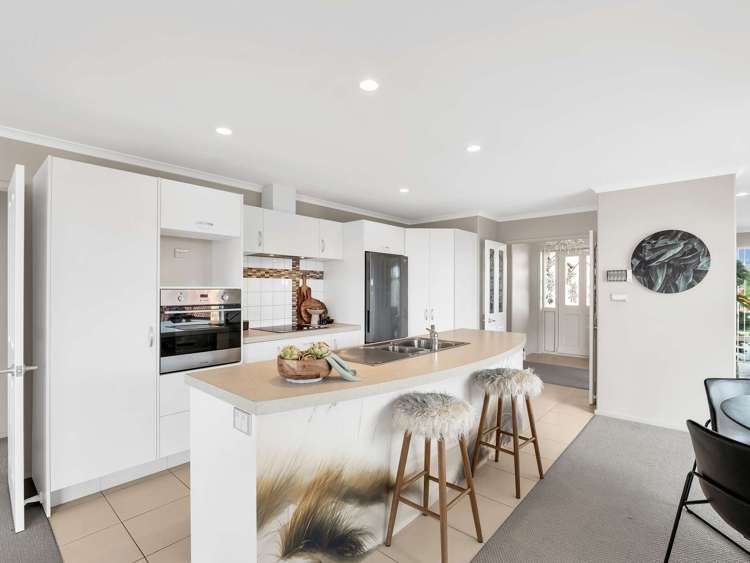 11 Wai Place One Tree Point_11