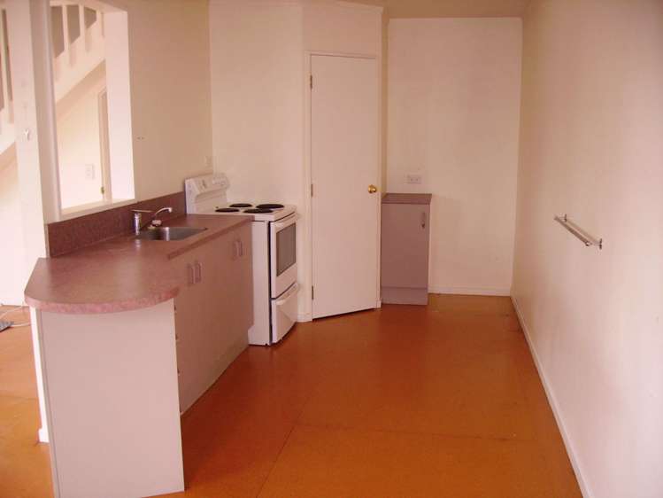 49 York Street Hamilton East_10