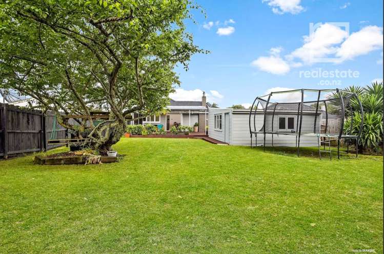 5 Karamu Street Te Atatu Peninsula_1