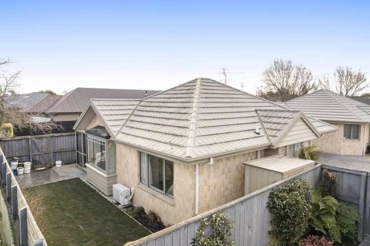 22A Bayliss Close Northwood_14