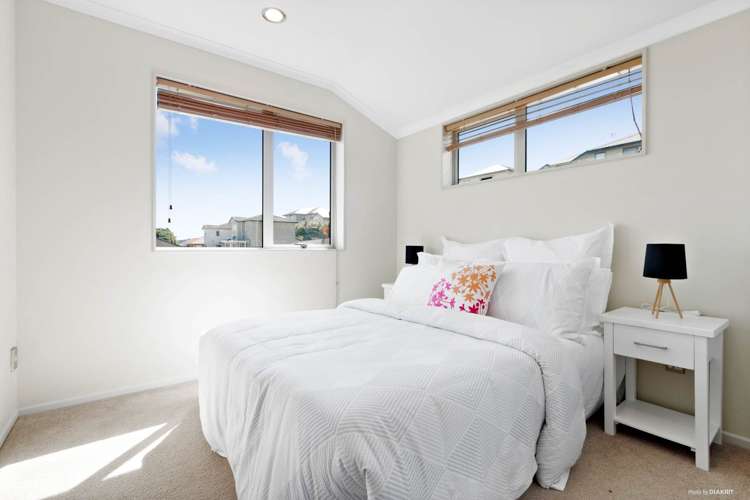 40 Arrowsmith Drive Flat Bush_12