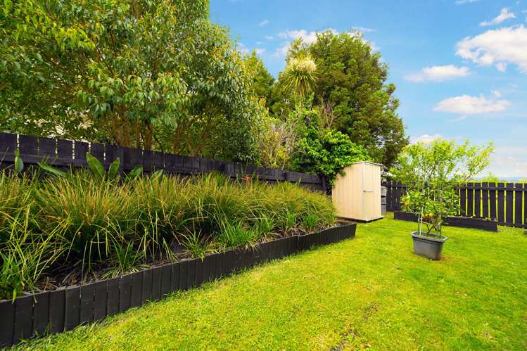 28B Kirrie Avenue Te Atatu South_21