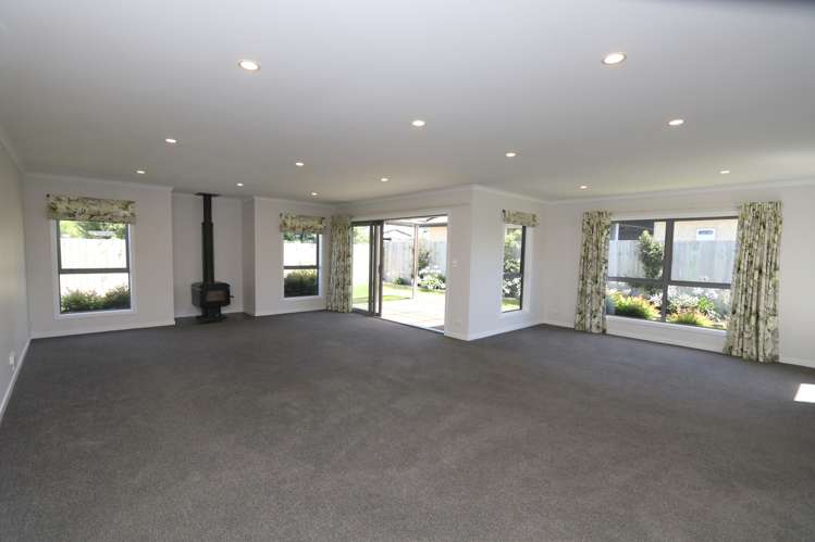 7 Somerset Grove Allenton_1